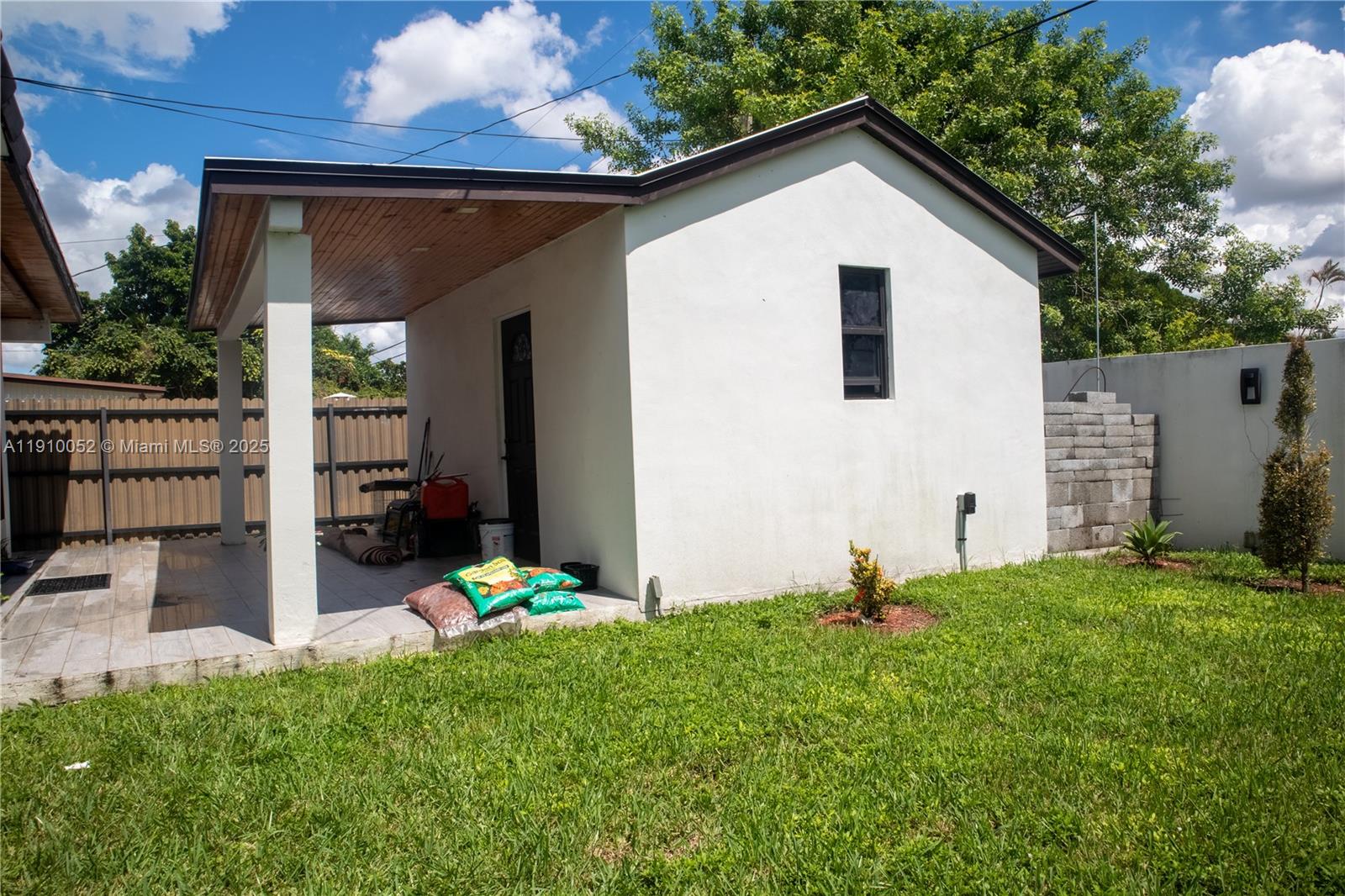 3541 Southwest 105th Court Miami, FL 33165 - Photo 22 of 22 a view of backyard with a garden and plants