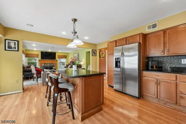$900,000 | 9 Chipwood Lane, North Brunswick, NJ 08902
