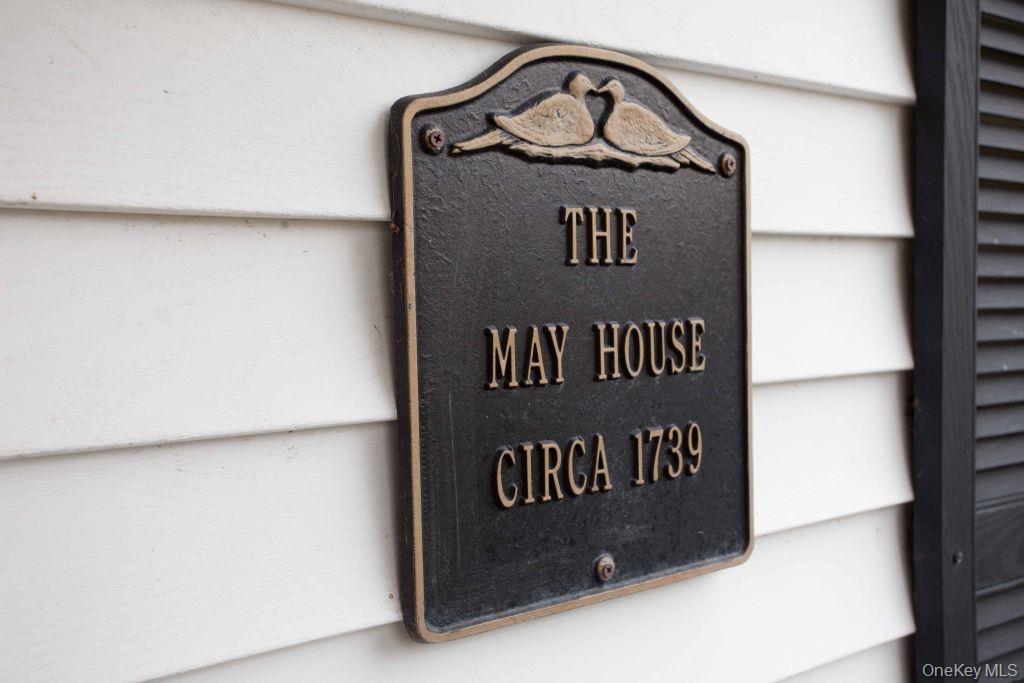 49925 Main Road Southold, NY 11971 - Photo 4 of 17 a view of a door