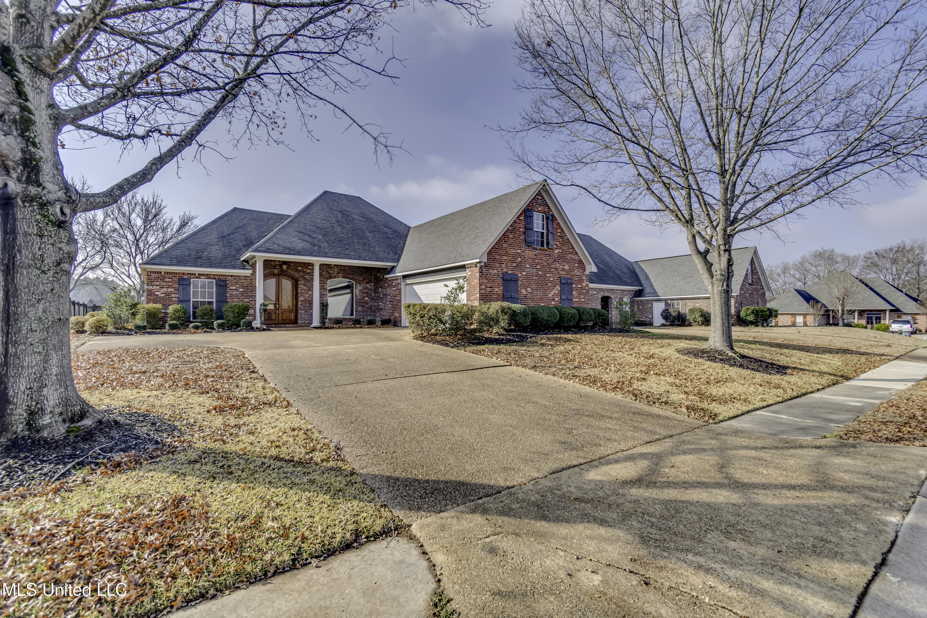 103 Fairchild Cove Canton, MS 39046 - Photo 2 of 62 103 Fairchild Cv--5