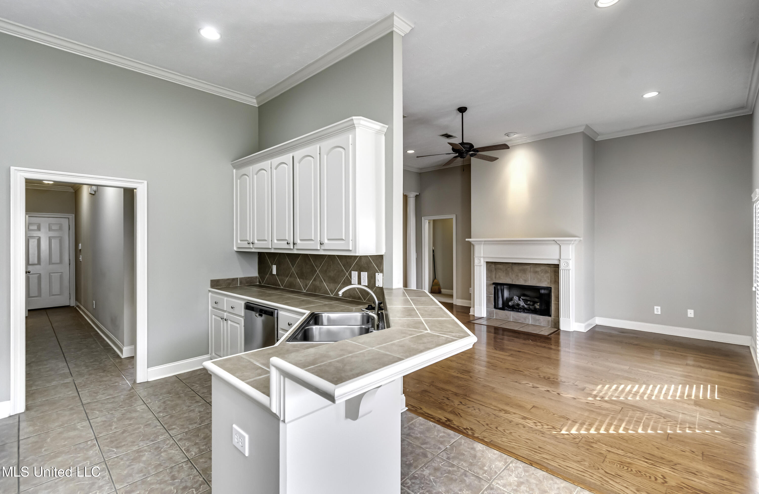 103 Fairchild Cove Canton, MS 39046 - Photo 21 of 62 103 Fairchild Cv--32