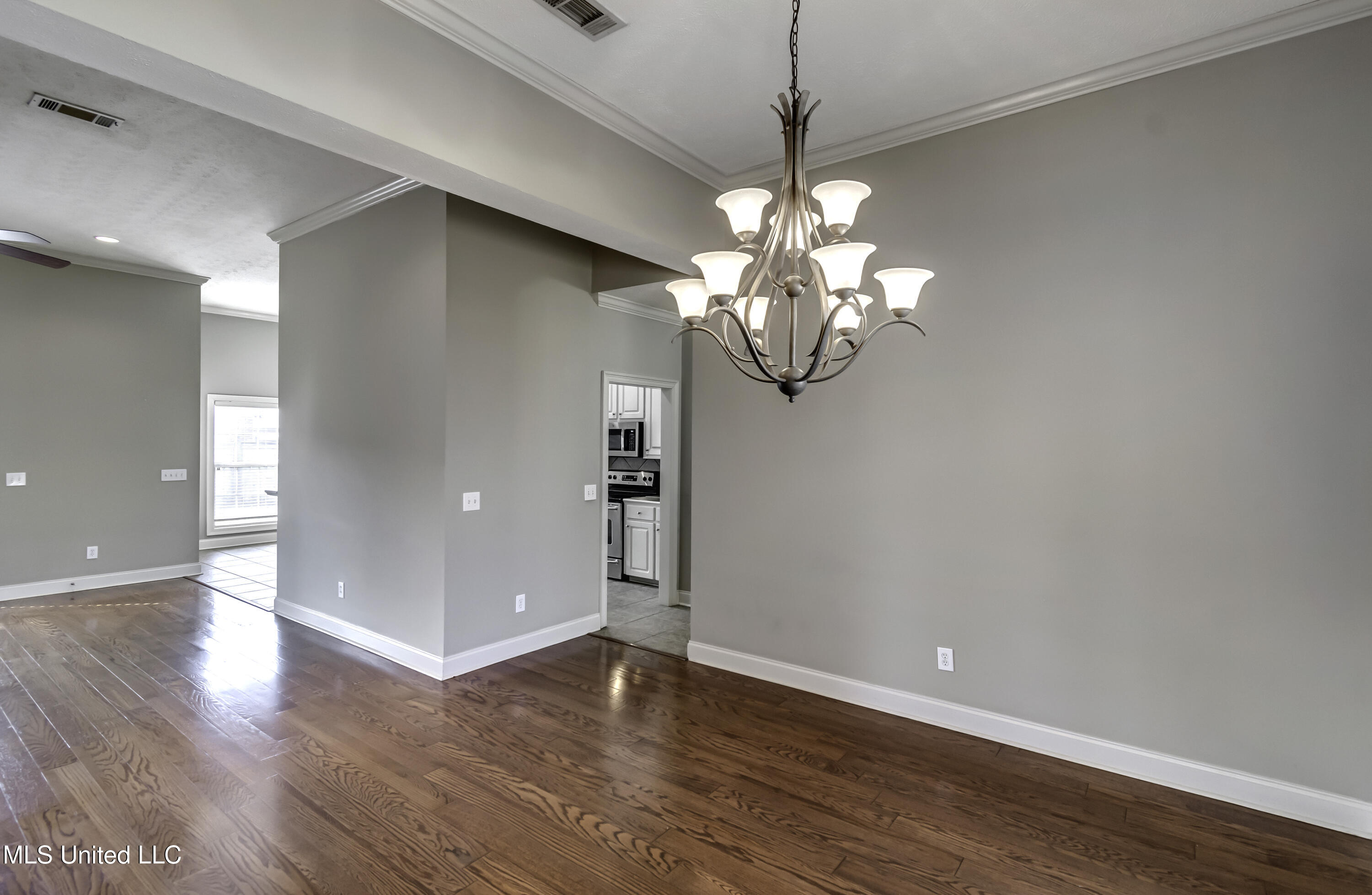 103 Fairchild Cove Canton, MS 39046 - Photo 10 of 62 103 Fairchild Cv--20