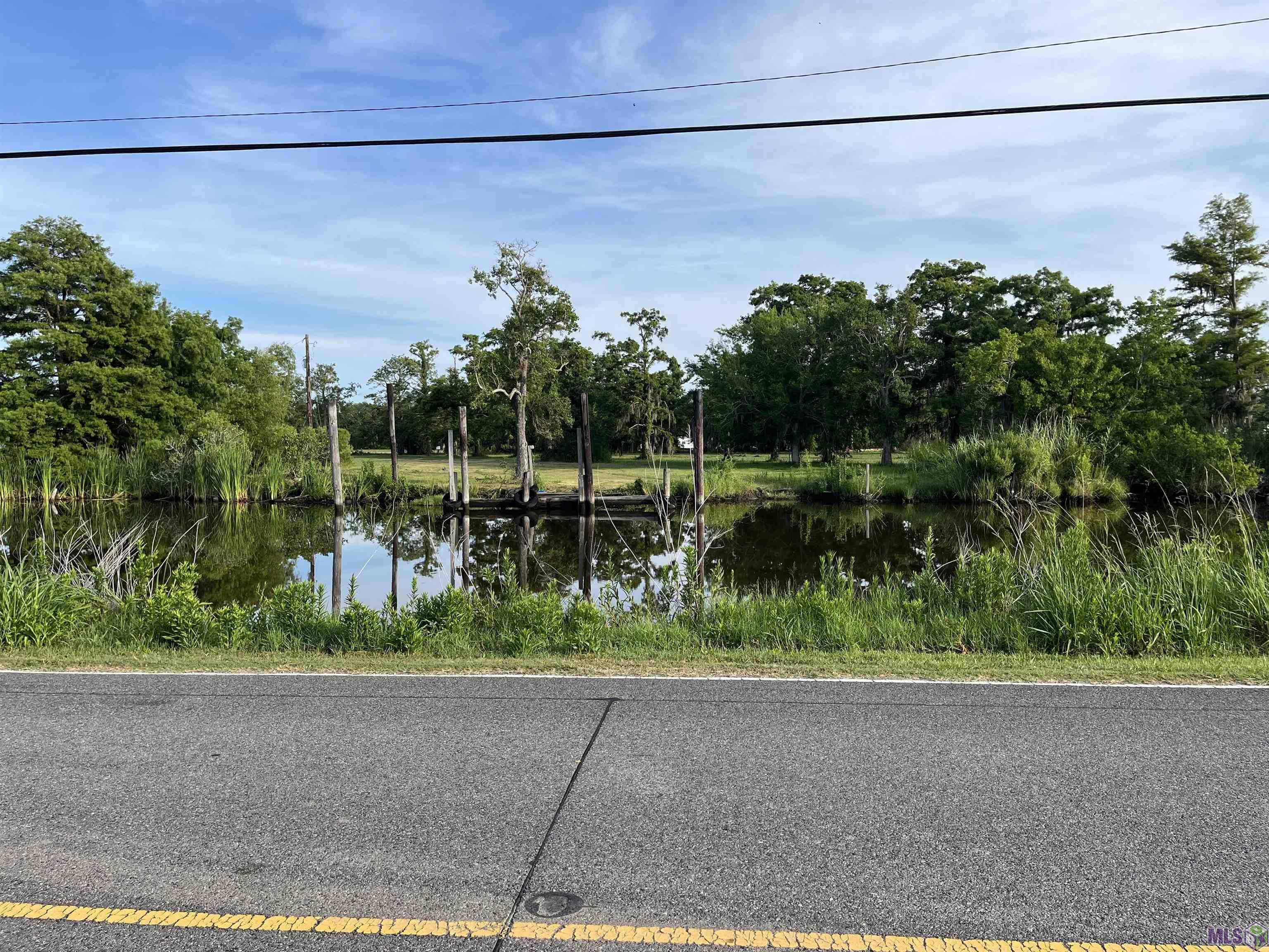 1557 Dr Beatrous Road Theriot, LA 70397 - Photo 5 of 6