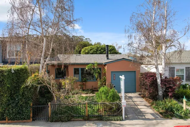 $1,298,000 | 625 Gilroy Drive, Capitola, CA 95010