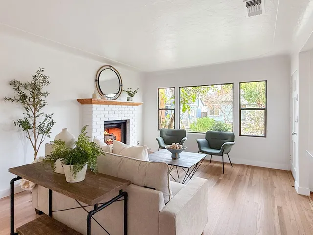 $1,298,000 | 625 Gilroy Drive, Capitola, CA 95010