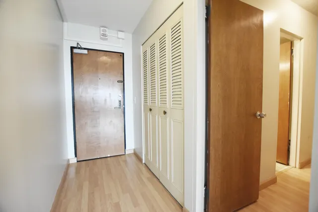 $2,200 | 555 East William Street, Unit 20L, Ann Arbor, MI 48104