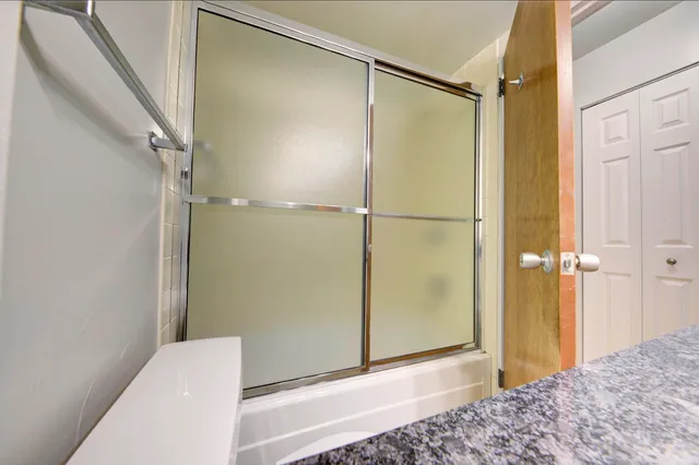 $2,200 | 555 East William Street, Unit 20L, Ann Arbor, MI 48104