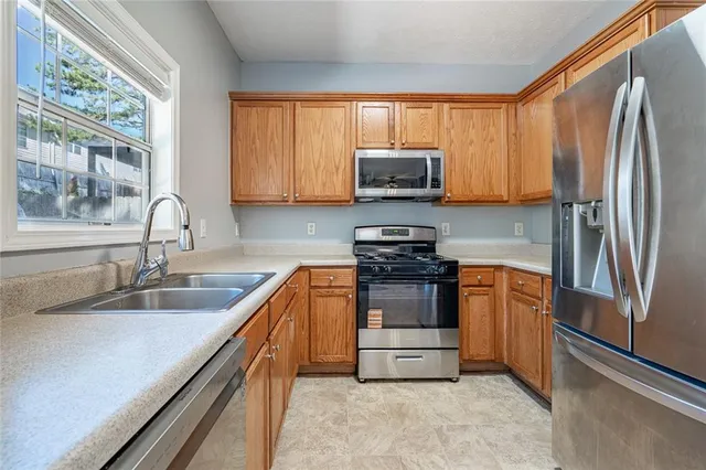 $415,000 | 130 Whitfield Way, Woodstock, GA 30188