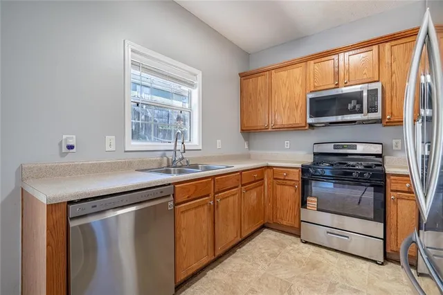 $415,000 | 130 Whitfield Way, Woodstock, GA 30188