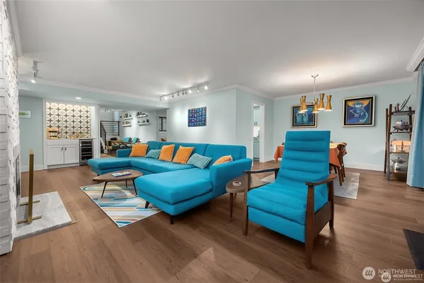 $599,999 | 1524 Northeast 140th Street, Unit D2, Seattle, WA 98125