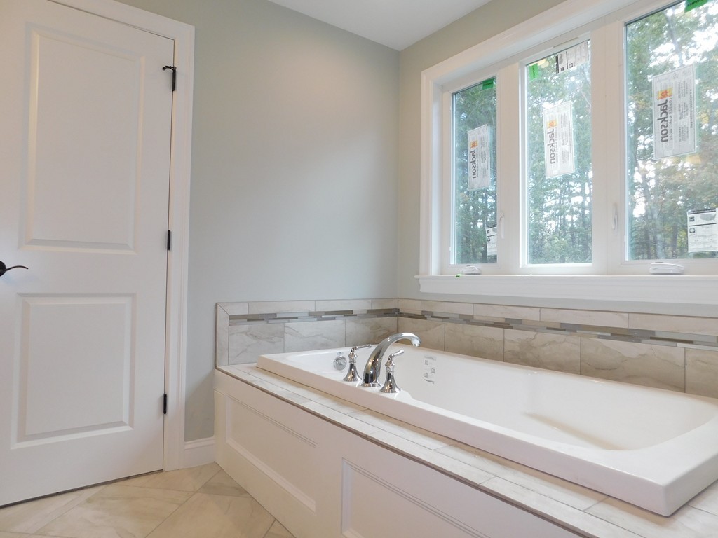 19 Bear Hill Road Dunstable, MA 01827 - Photo 16 of 28 Gallery Image 16