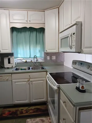 $240,000 | 242 Lake Jodeco Road, Unit 242, Jonesboro, GA 30236