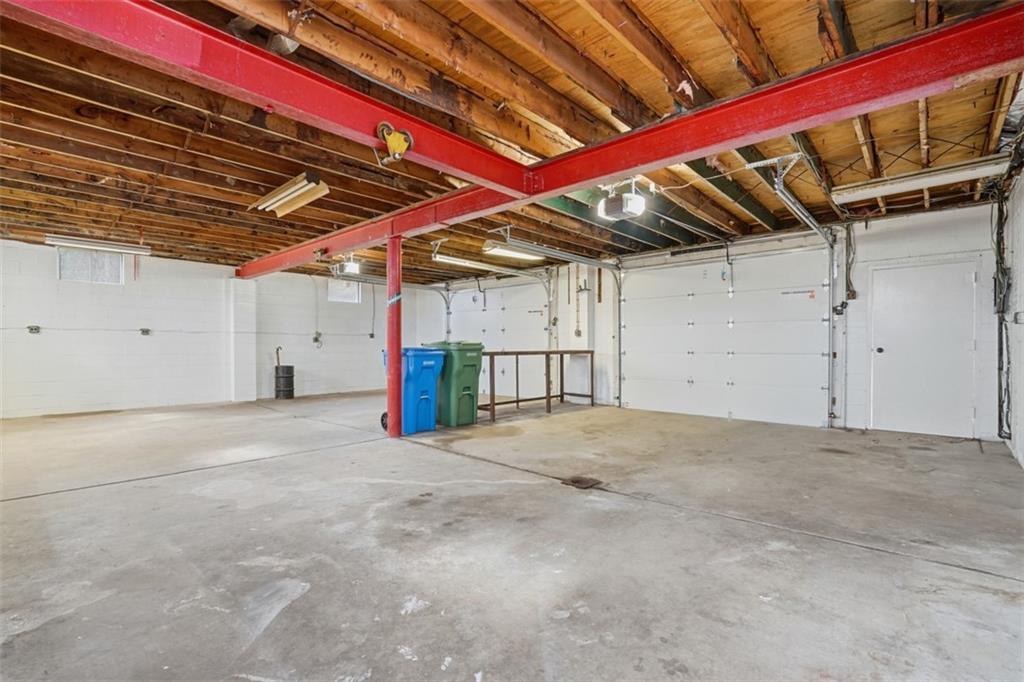 885 Middle Road Pittsburgh, PA 15234 - Photo 33 of 45 Gallery Image 33