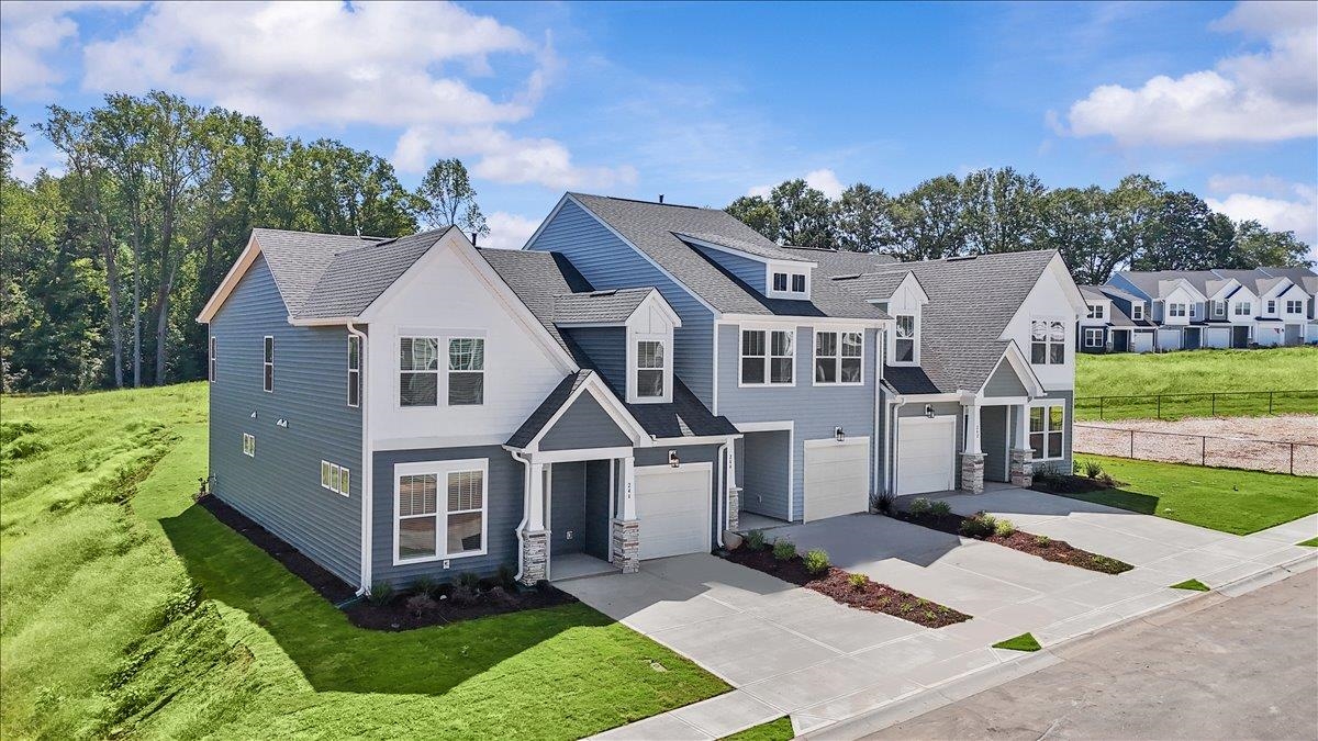 246 Telluride Way Lyman, SC 29365 - Photo 3 of 34 Gallery Image 3