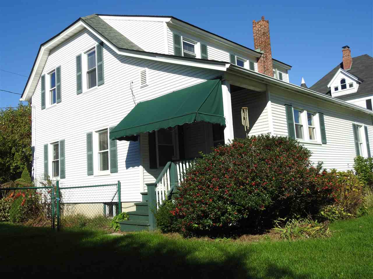 8 Mansfield Place Rutland, VT 05701 - Photo 2 of 17