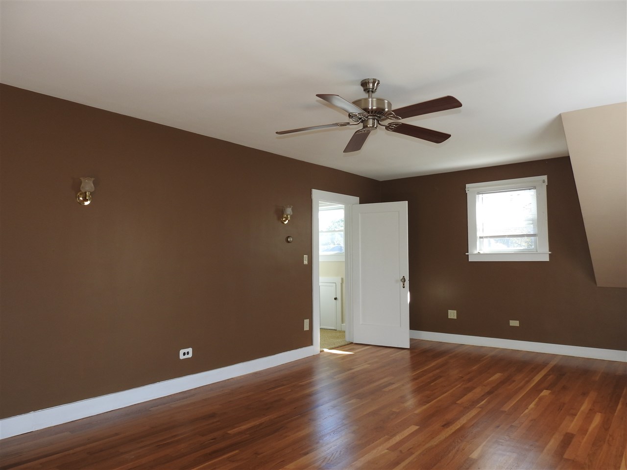 8 Mansfield Place Rutland, VT 05701 - Photo 9 of 17