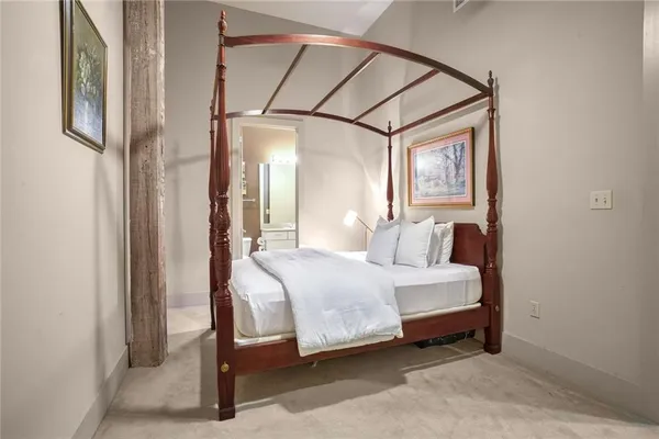 $4,500 | 840 Tchoupitoulas Street, Unit 211, New Orleans, LA 70130