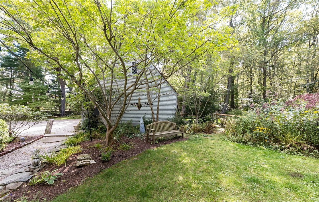 399 Bungy Road Scituate, RI 02857 - Photo 11 of 48