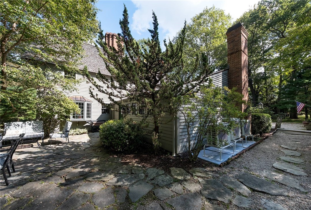 399 Bungy Road Scituate, RI 02857 - Photo 13 of 48