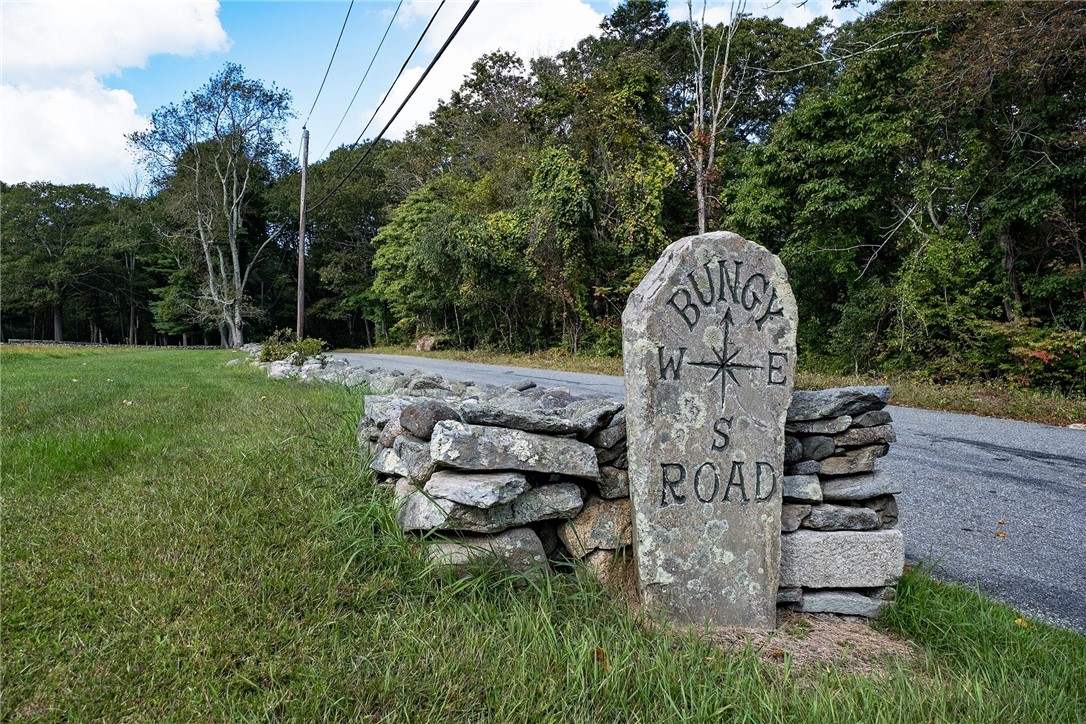 399 Bungy Road Scituate, RI 02857 - Photo 22 of 48