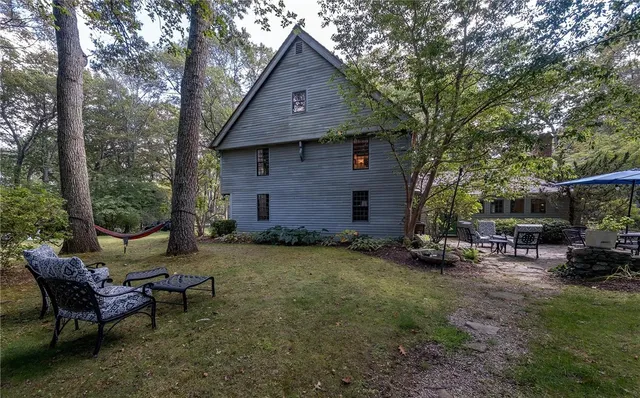 $925,000 | 399 Bungy Road, Scituate, RI 02857