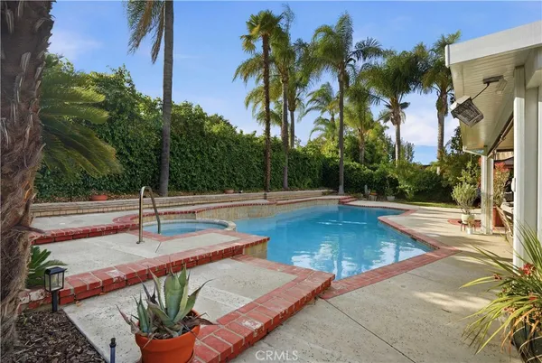 $925,000 | 25737 Tamarisk Place, Valencia, CA 91355