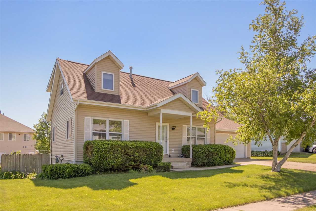 105 Prairie Ridge Court North Liberty, IA 52317 - Photo 1 of 22 Gallery Image 1