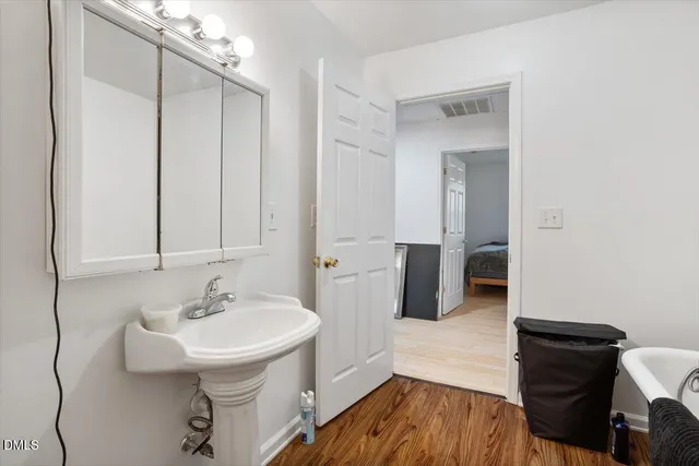 $325,000 | 5501 Bobbitt Road, Apex, NC 27539