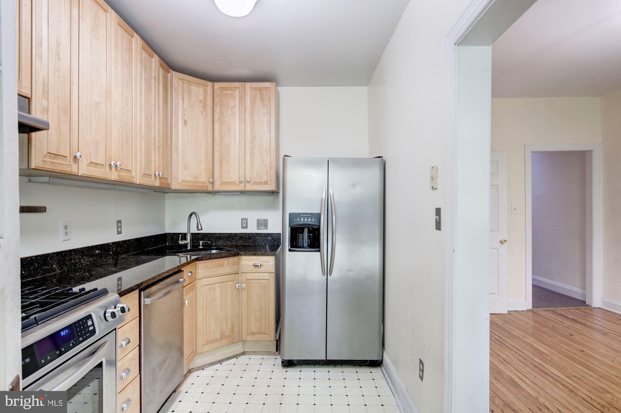 2228 Decatur Place Northwest Washington, DC 20008 - Photo 5 of 23 STAINLESS APPLIANCES