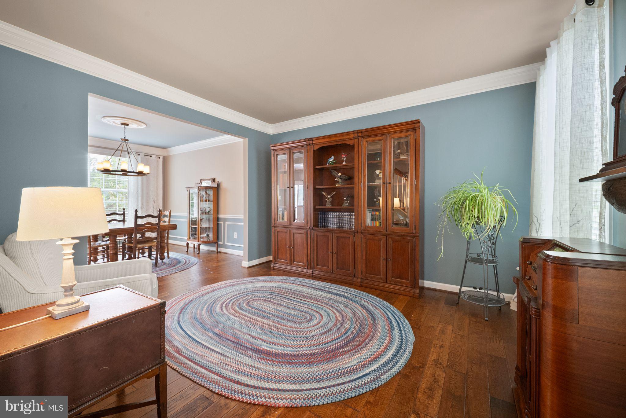 35499 Broken Arrow Road Round Hill, VA 20141 - Photo 20 of 82 Living room or office