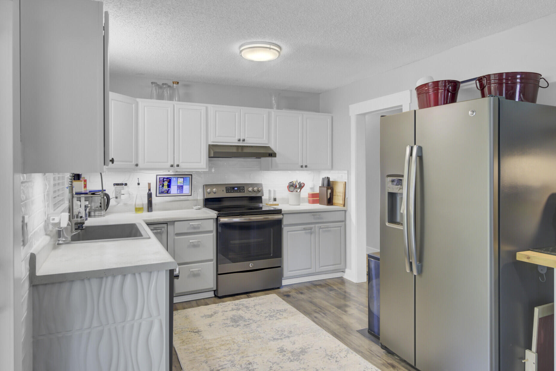 296 Oxford Road Ladson, SC 29456 - Photo 12 of 44 Kitchen