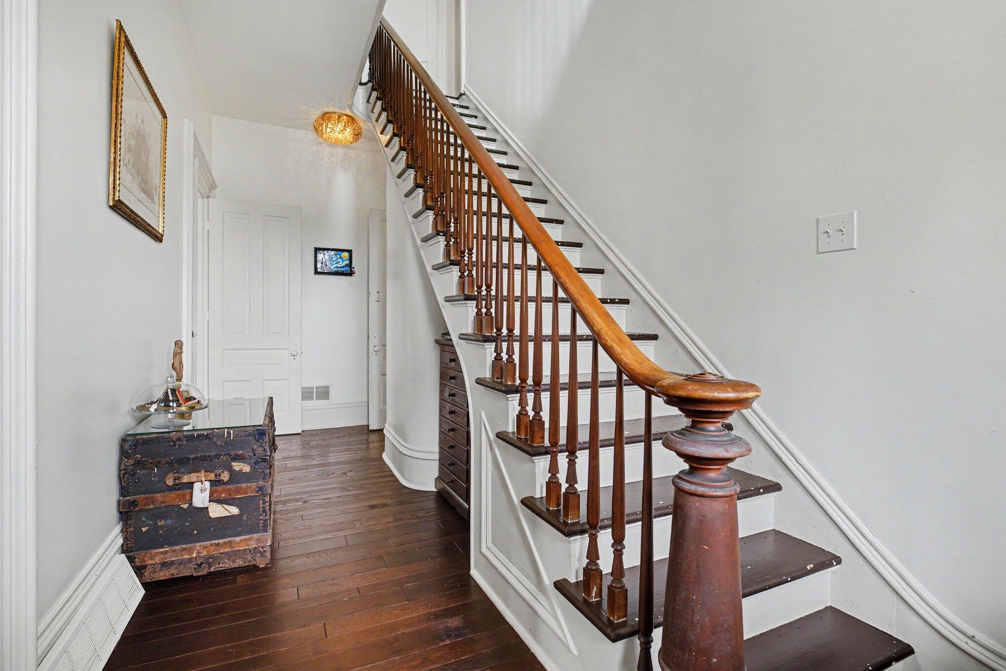 67814 Balk Road Sturgis, MI 49091 - Photo 24 of 43 Staircase