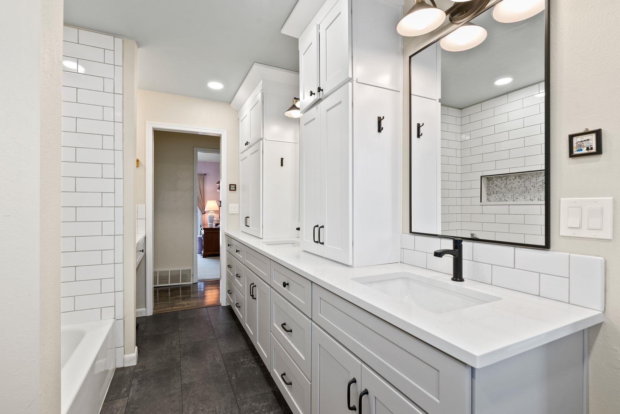 3715 West Vel View Drive Spokane, WA 99208 - Photo 26 of 50 Gallery Image 26