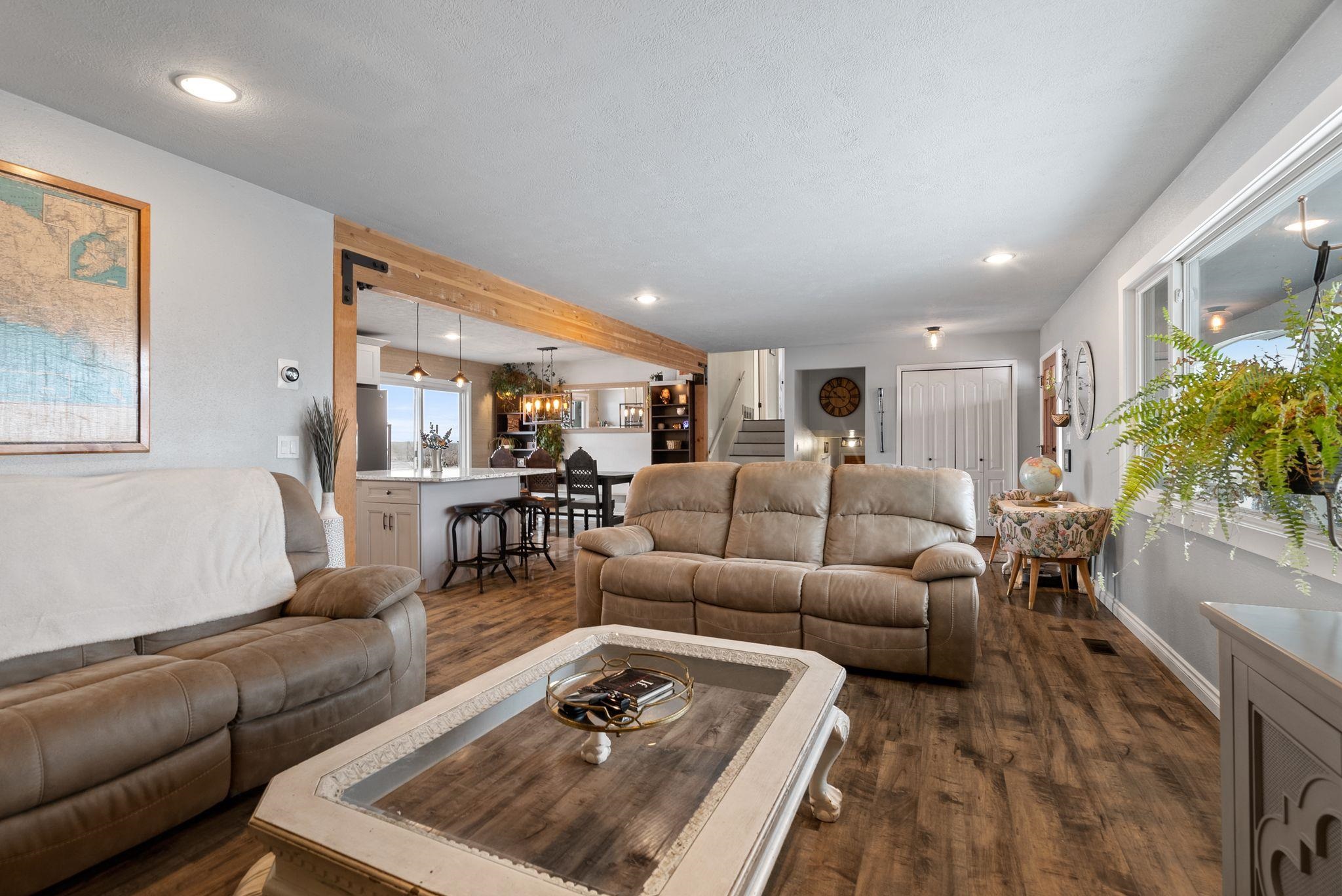 3715 West Vel View Drive Spokane, WA 99208 - Photo 9 of 50 Gallery Image 9