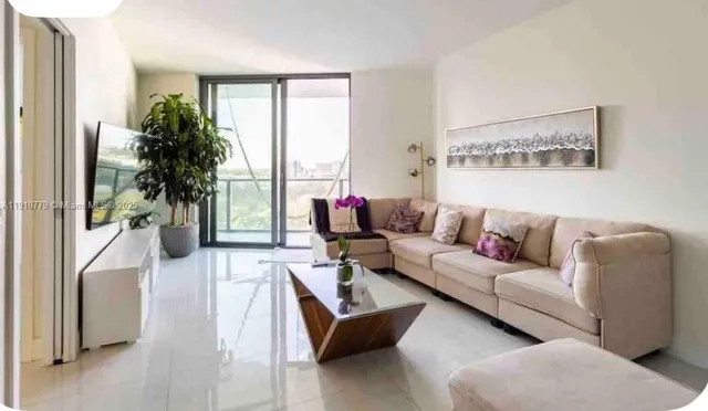 $4,500 | 501 Northeast 31st Street, Unit 810, Miami, FL 33137