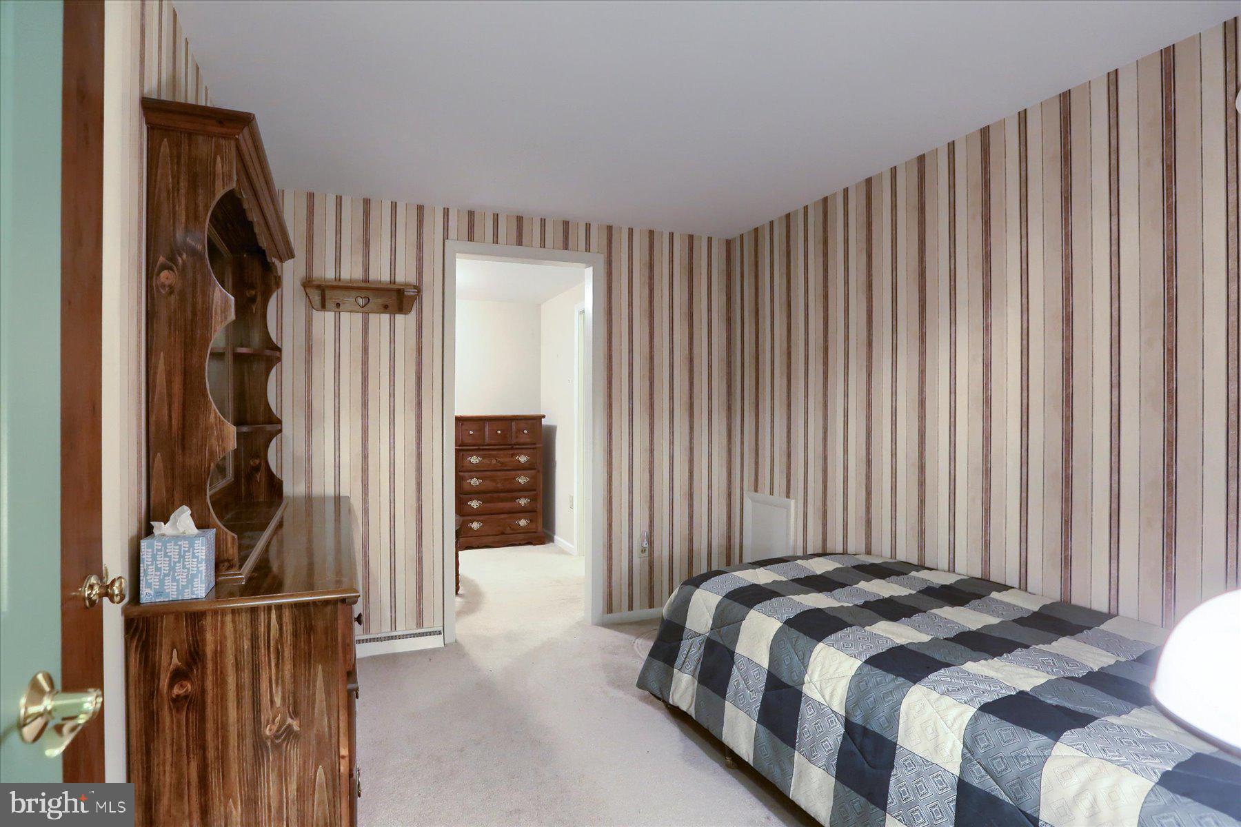 1533 Robert Road Lancaster, PA 17601 - Photo 17 of 38 Bedroom with living area and bathroom