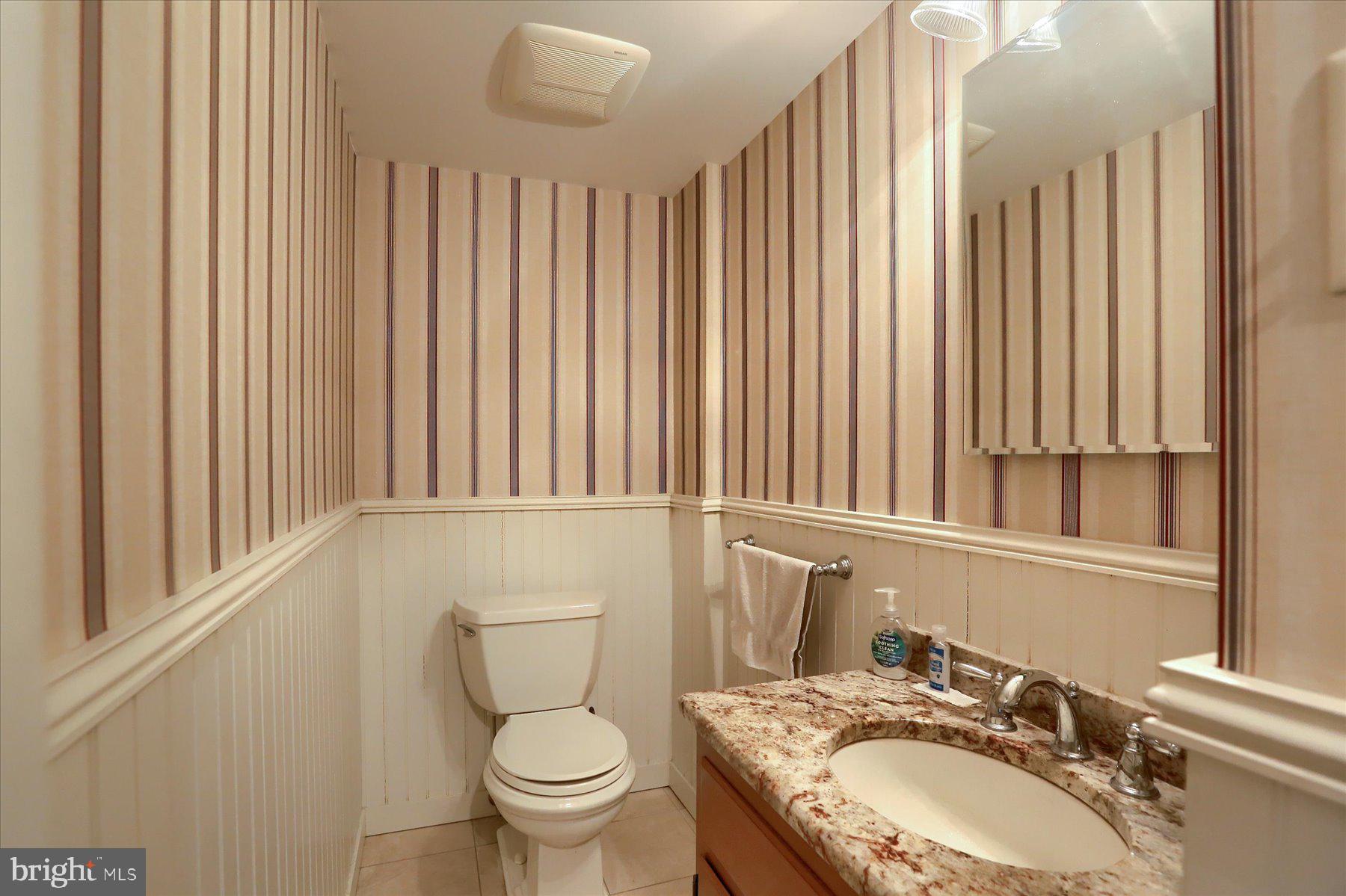 1533 Robert Road Lancaster, PA 17601 - Photo 26 of 38 Powder room on main level off kitch
