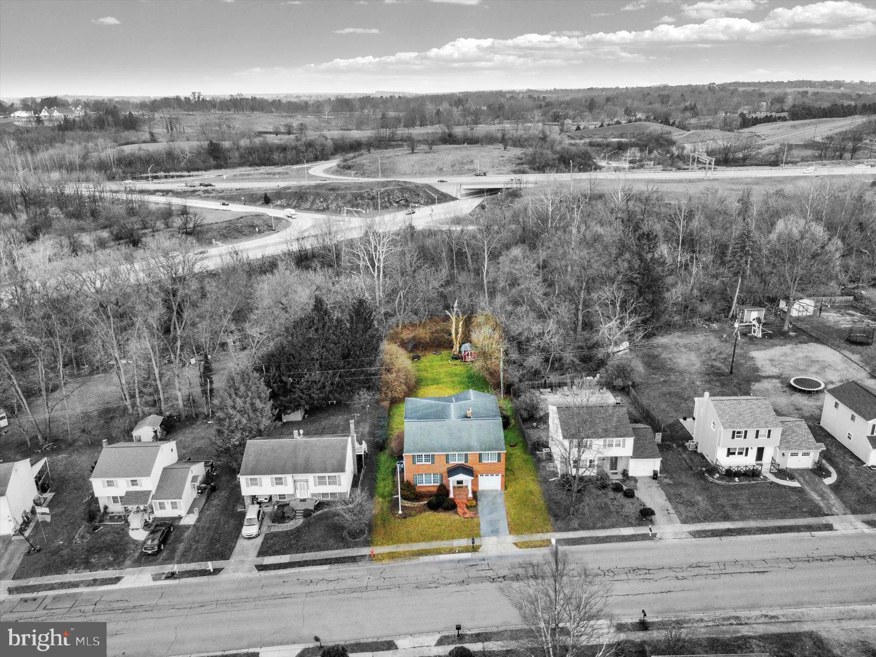 1533 Robert Road Lancaster, PA 17601 - Photo 33 of 38