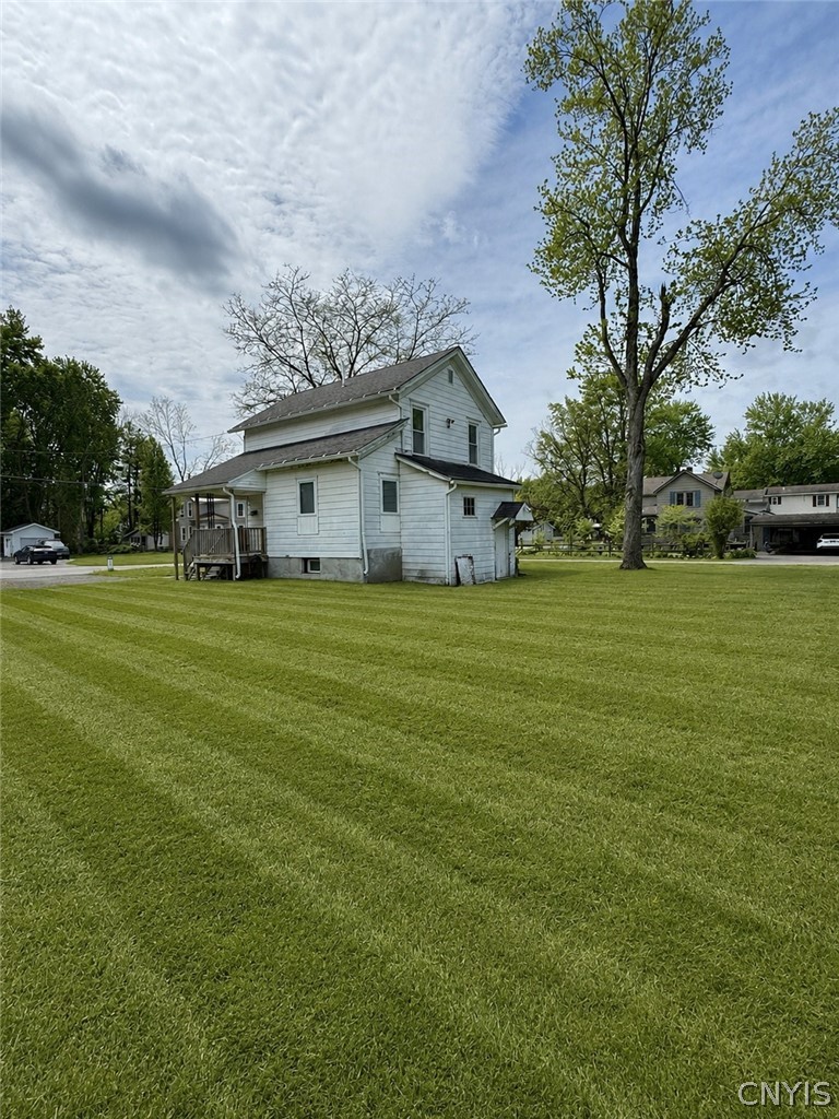 308 Grand Street Oneida, NY 13421 - Photo 5 of 25