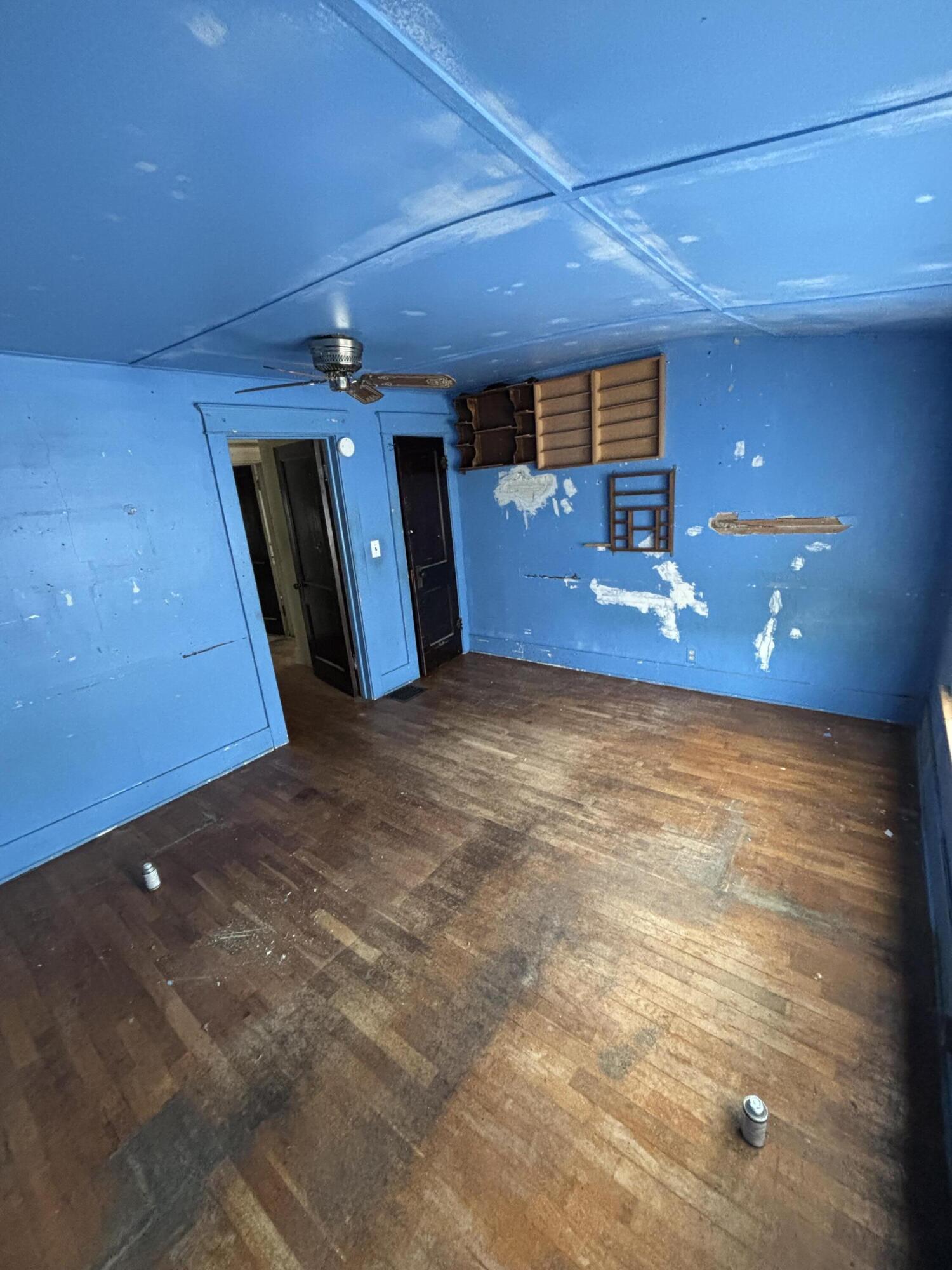 304 Allen Street Lansing, MI 48912 - Photo 21 of 23 IMG_1681