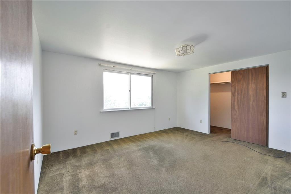 23 Porters Hollow Road Coraopolis, PA 15108 - Photo 11 of 15 Gallery Image 11