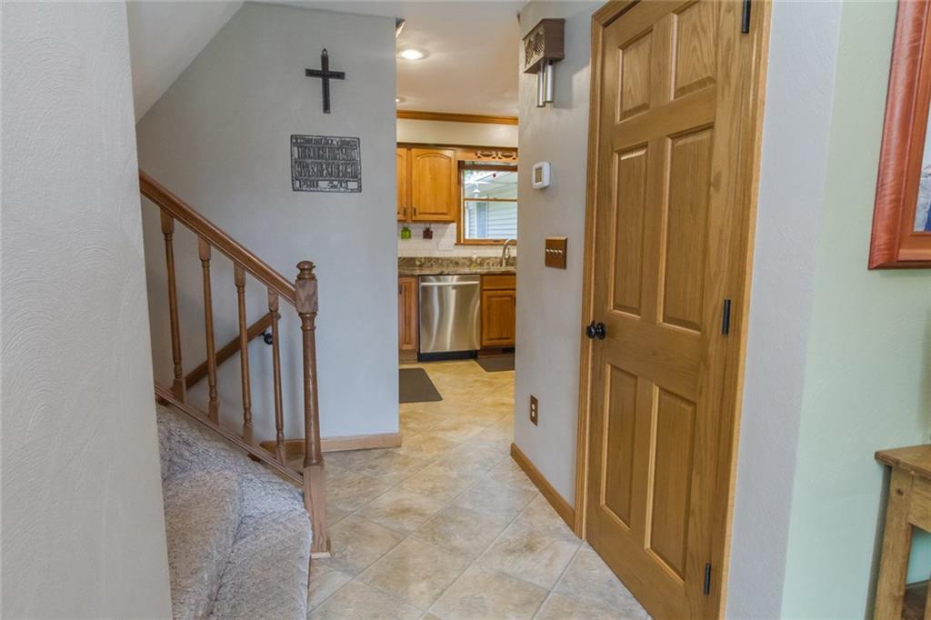 6492 Rivers Edge Drive Greenville, OH 45331 - Photo 12 of 61