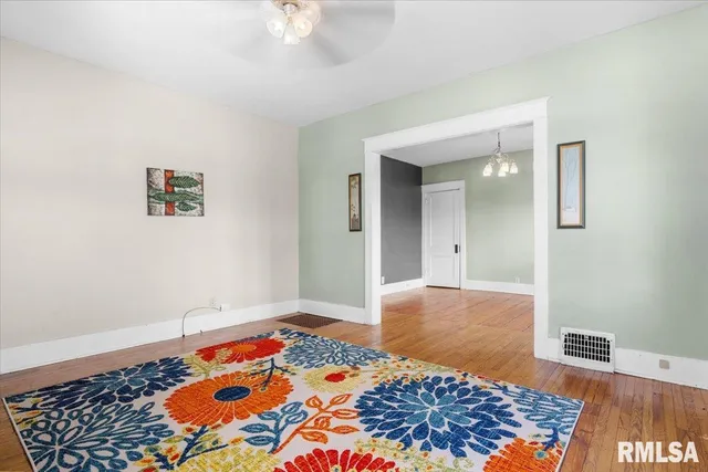 $145,000 | 1921 South College Street, Springfield, IL 62704