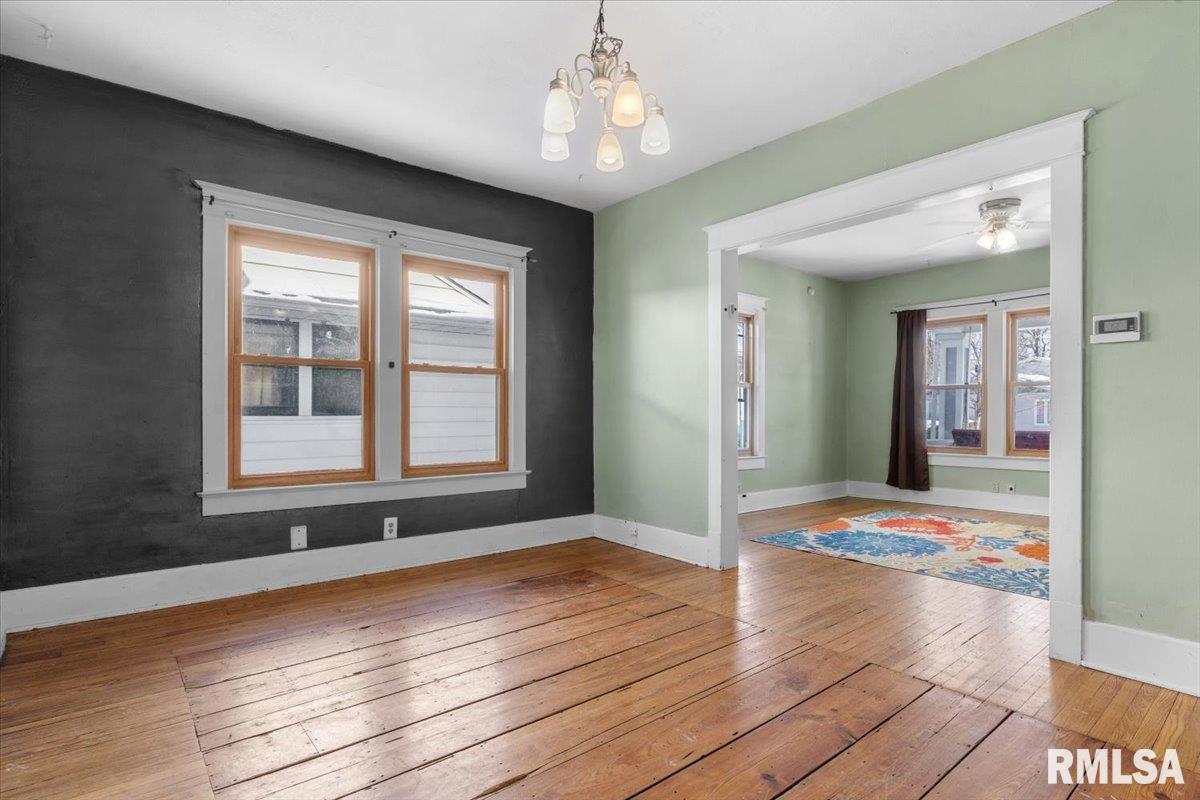 1921 South College Street Springfield, IL 62704 - Photo 8 of 33