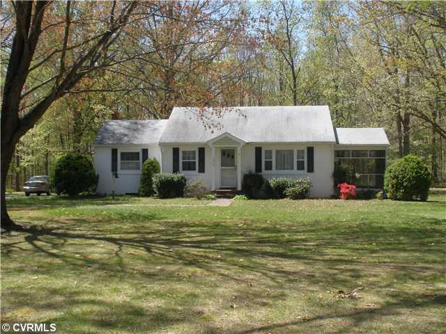 2549 Maidens Road Powhatan, VA 23139 - Photo 1 of 7 Exterior Front