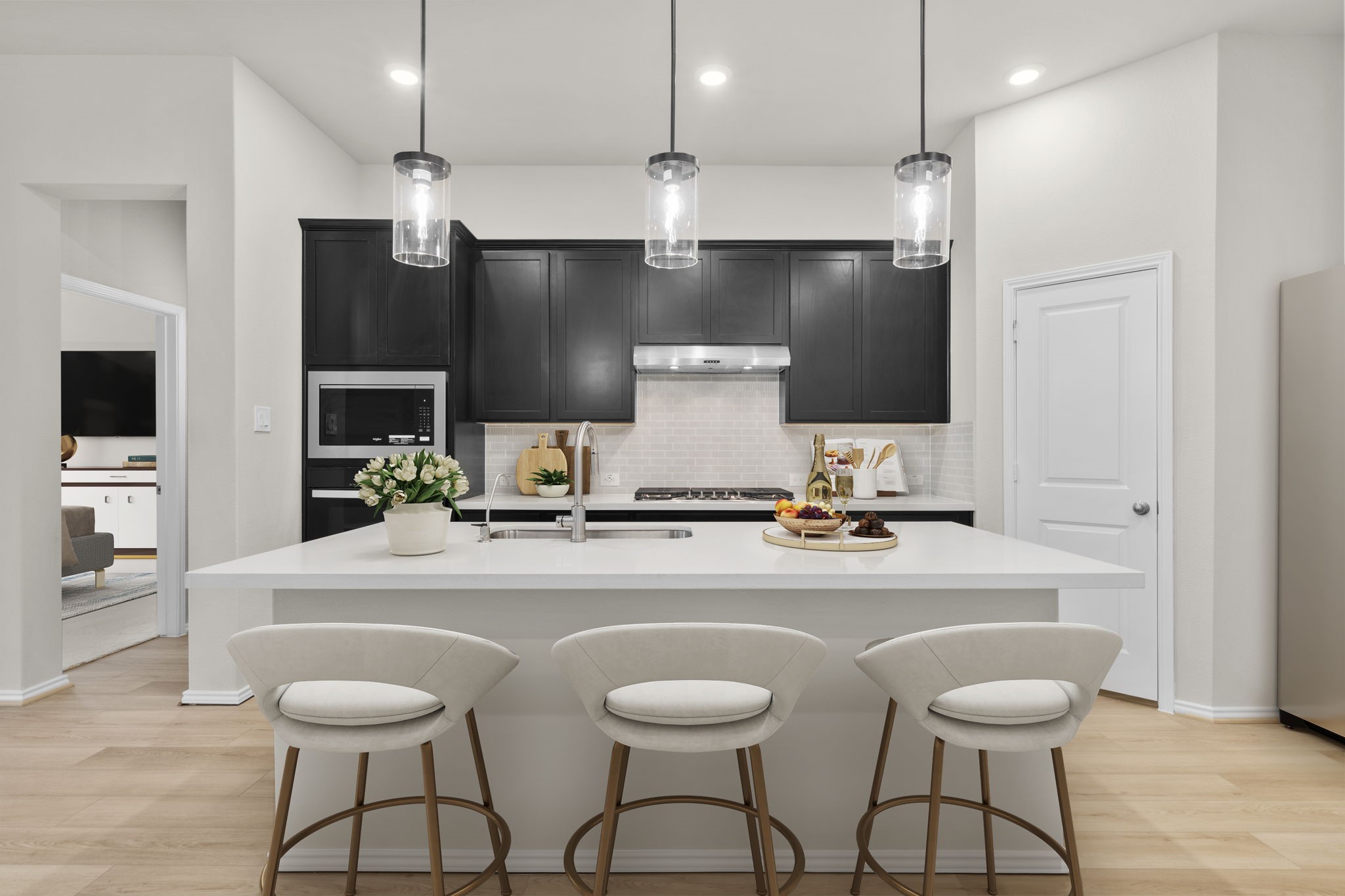 9519 Sierra Crest Lane Porter, TX 77365 - Photo 2 of 35 a kitchen with a table and chairs