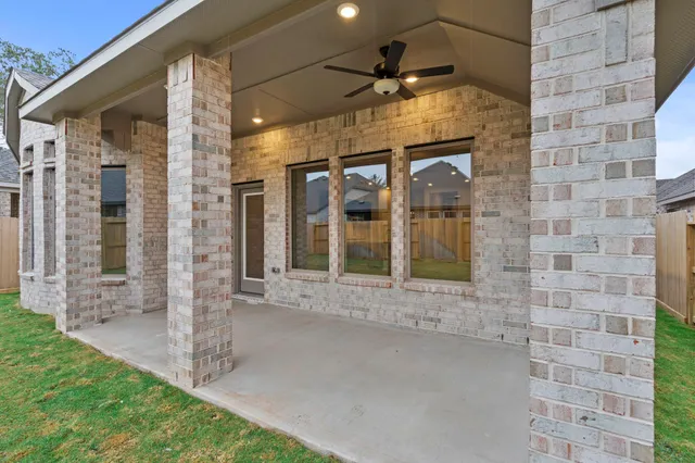 $379,990 | 9519 Sierra Crest Lane, Porter, TX 77365