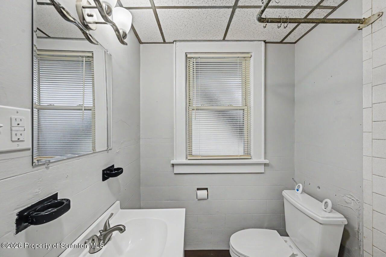 531 South Irving Avenue, Unit 4 Scranton, PA 18505 - Photo 22 of 39 531 S Irving Ave 19 Large