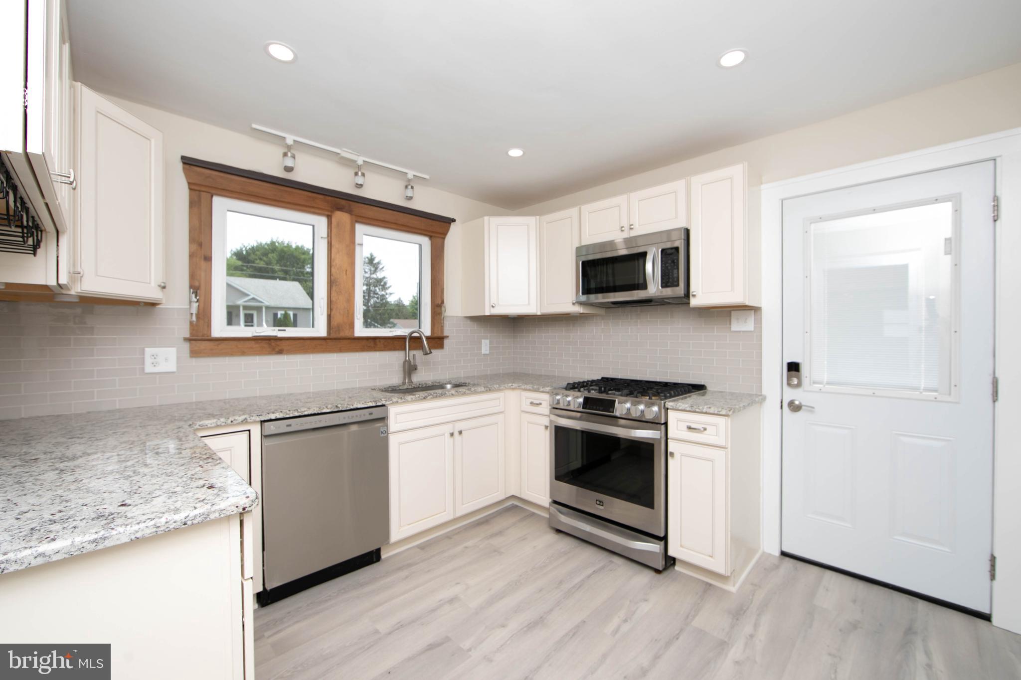 135 Sanford Road Pennsville, NJ 08070 - Photo 13 of 39 Gallery Image 13