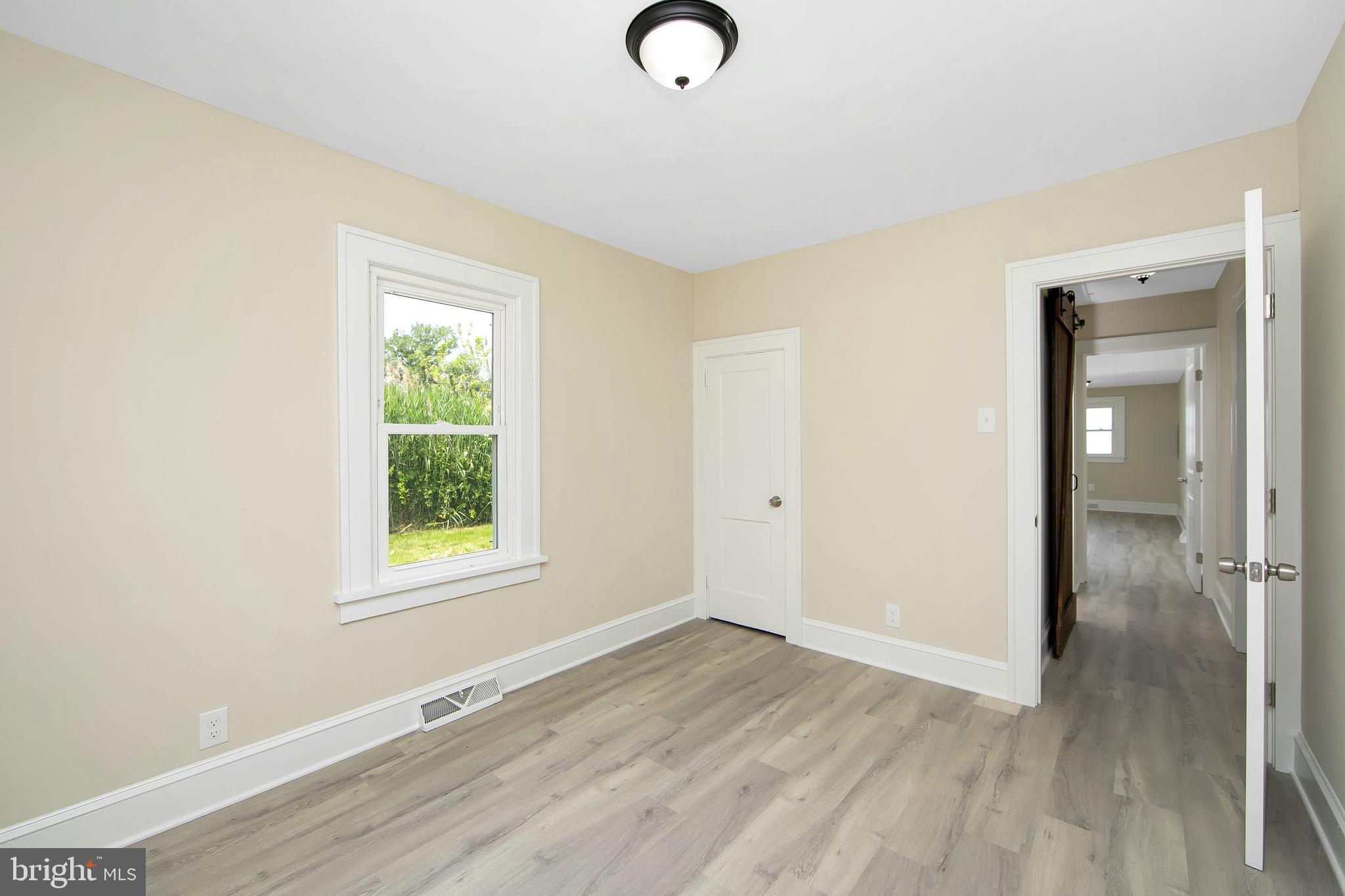135 Sanford Road Pennsville, NJ 08070 - Photo 18 of 39 Gallery Image 18